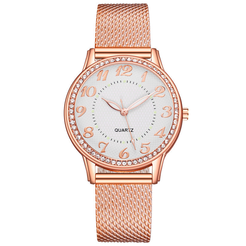 Montre féminine : Diamants et élégance